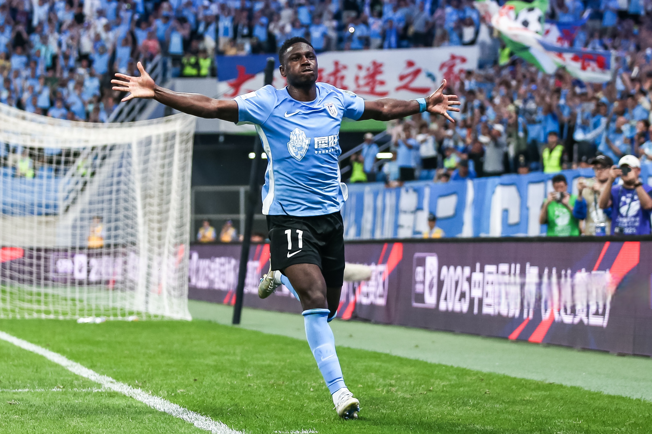 转折点上海海港队长鼓劲,德国杯清晨攻防权衡,话题不断,赛季目标并未改变-九游登录入口